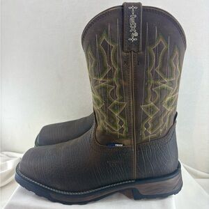 Tony Lama Anchor Cowboy Boots  size 9  EE new in box